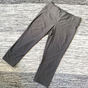 Gray Cropped Athletic Fitness Leggings